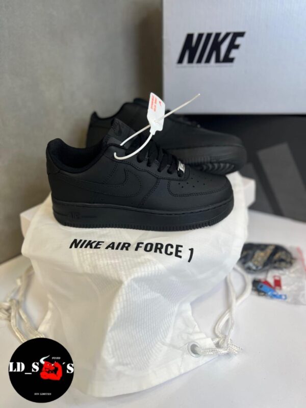 NIKE AIR FOR ONE - Image 3