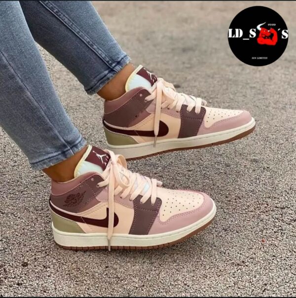 JORDAN RETRO 1 BOTA - Image 6