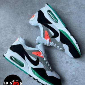 NIKE AIR CORRALEC