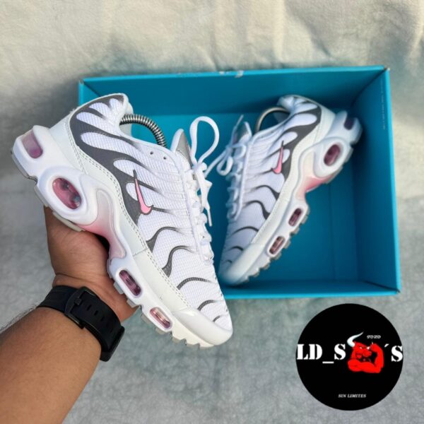 NIKE TN PLUS - Image 4