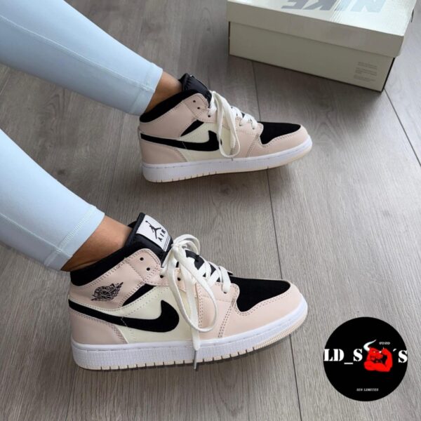 JORDAN RETRO 1 BOTA - Image 9