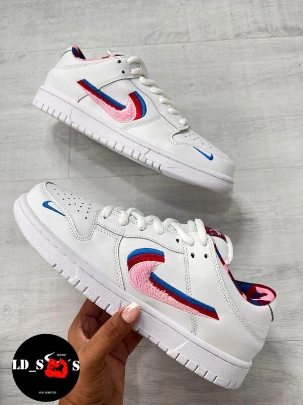 NIKE PARRA - Image 2