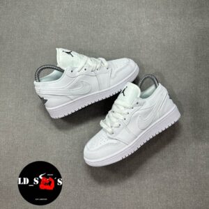 NIKE PARIS BLANCO