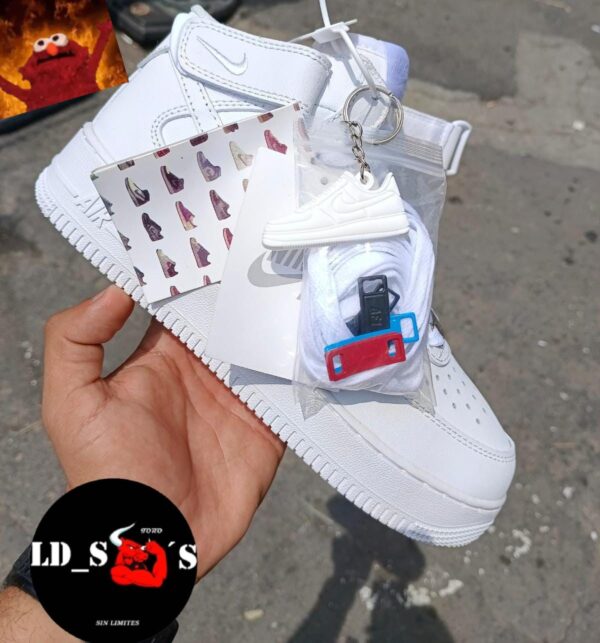 AF1 EN BOTA