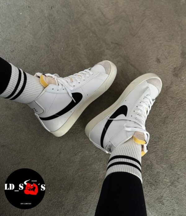 NIKE BLAZER BOTA