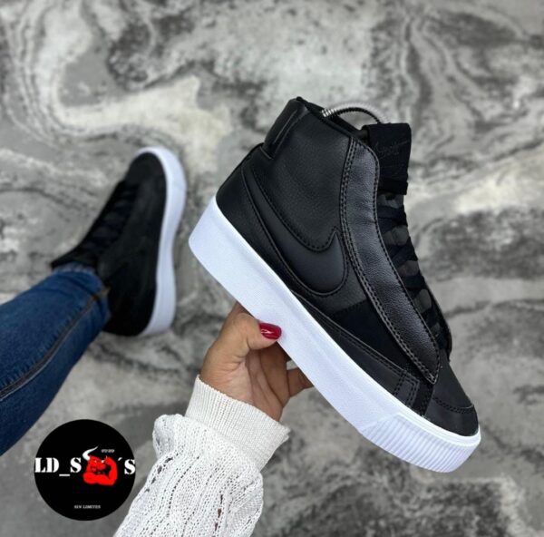 NIKE BLAZER BOTA - Image 3