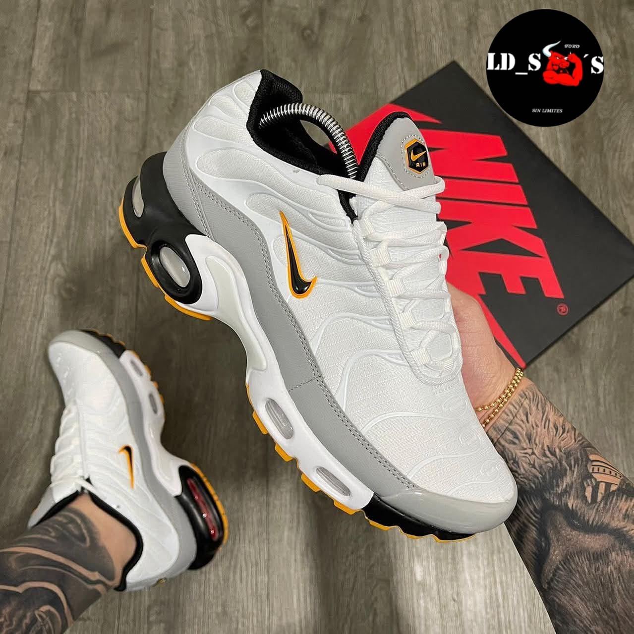 NIKE TN BLANCO AMARILLO