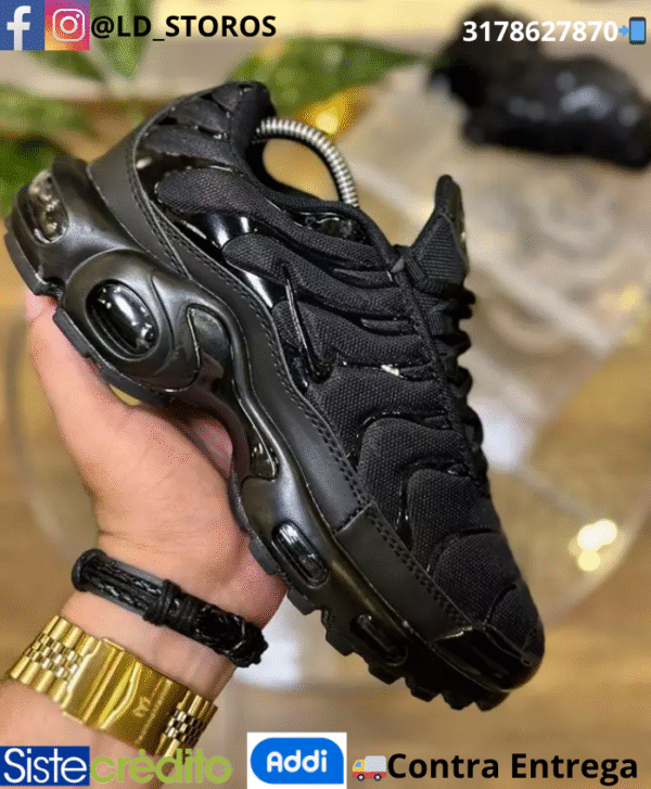 NIKE TN