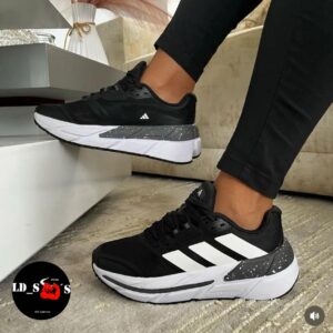 ADIDAS ADISTAR