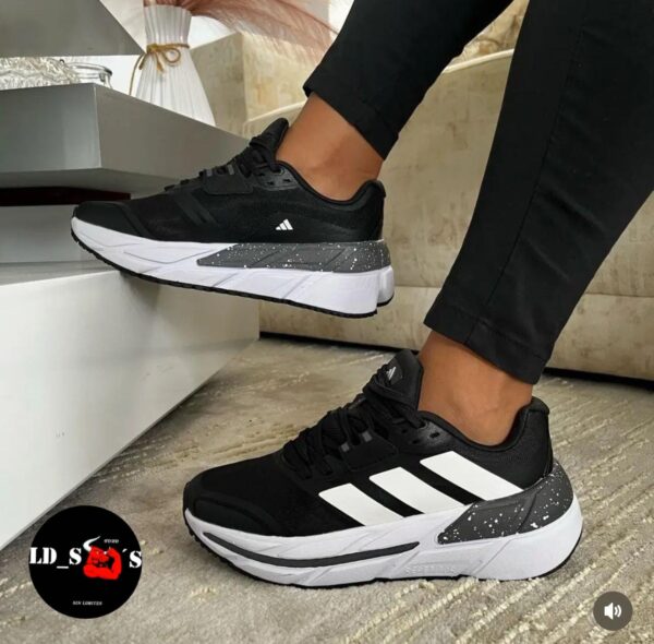 ADIDAS ADISTAR