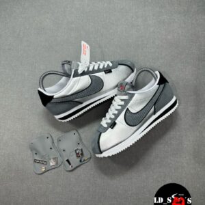 NIKE CORTEZ GRIS