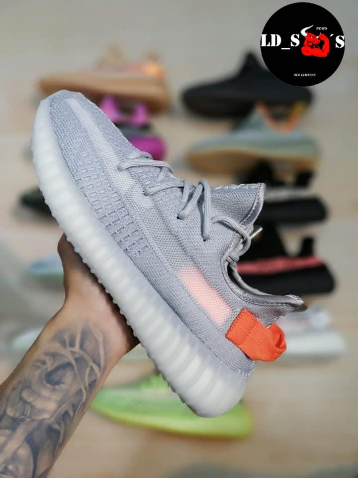 ADIDAS YEZZY 350 GRIS